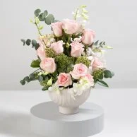 تنسيق زهور حديقة الروز الوردية