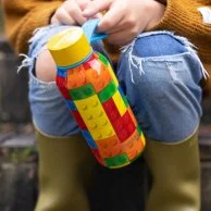 مطرة مياه للاطفال تحتفظ بالبرودة ستانليس ستيل مع مسكة مطاطية الحجم 330 مل تصميم :   ليجو  