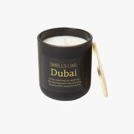 شمعة برائحة زهرة دبي المعطرة بخشب الصندل