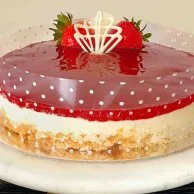 Strawberry Cheesecake by Miss J Cafe
