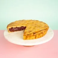 Strawberry Crumb Pie by Sugarmoo
