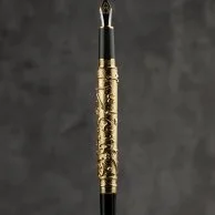 The engraved fountain pen "My language is my Identity" Gold