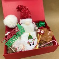 صندوق هدايا كريسماس الممتعة من دي أتيليه