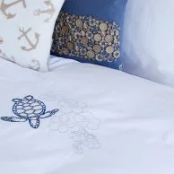 ملاءة سرير بأشكال سلحفاة