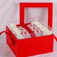صندوق شوكولاتة فالنتين لوف من إيكلا