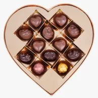 صندوق شوكولاتة عيد الحب على شكل قلب من جوديفا