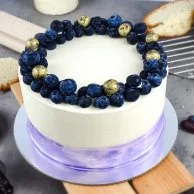 Vanilla Blueberry Cake by Sugaholic