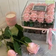 Vip Acrylic Square Pink Infinity Roses By Plaisir