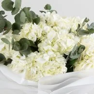 بوكيه زهور الكوبية البيضاء