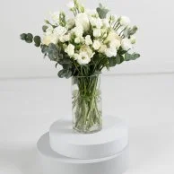 مجموعة زهور إليجانس بيضاء