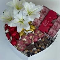White Heart Chocolate Box by Eclat - Large