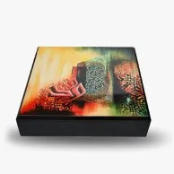 صندوق تمر خشبي مزيّن بلوحة فنية من بالميرا
