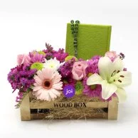 Wood Box with Flowers and Holy Quran and Rosary (Green)