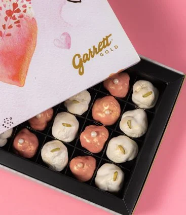 24 Bonbons Love Box by Garrett Gold
