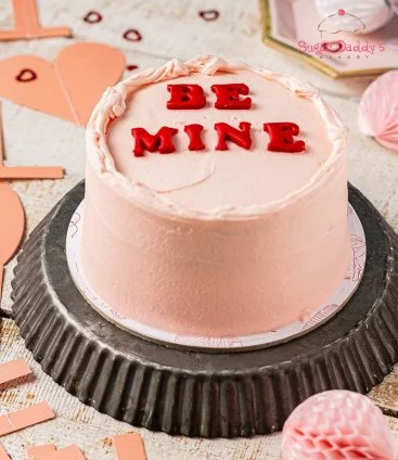 Be Mine Lunch Box Cake By Sugar Daddy'S Bakery 