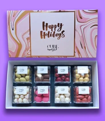 Happy Holidays Mini 8 Gift Box By Cube By Candylicious