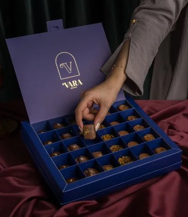 Mixed Chocolate Blue Box by Vara Chocolate