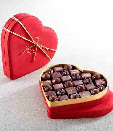 Single Origin Chocolate in Adore Box Large by Bateel 