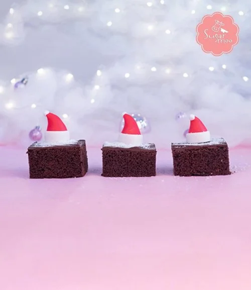 Vegan Mini Santa Cakes by Sugarmoo 