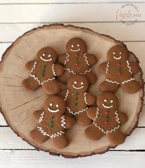 Gingerbread Man Cookies by Pastel Cake 