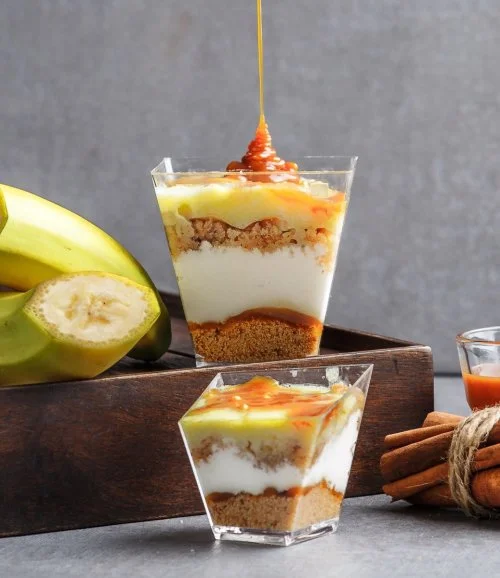 Banana & Caramel crumble's cups by Crumble's