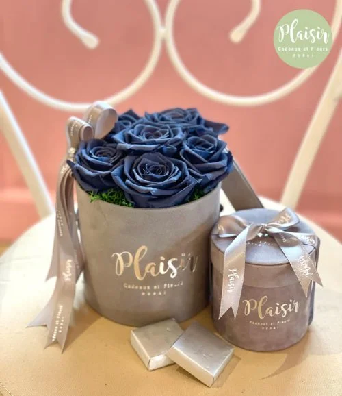Infinity Rose Cylinder and Patchi Chocolate Giftset in Grey by Plaisir