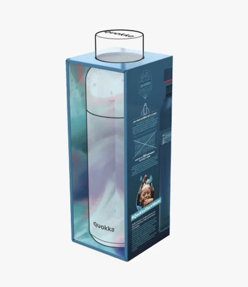زجاجة مياه تريتان مع غطاء محكم الاغلاق حجم 840 مل تصميم اسود