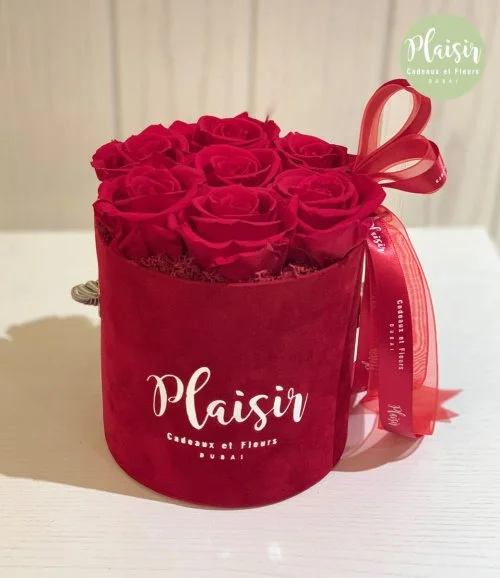 Red Mini Infinity Flowers Bouquet by Plaisir
