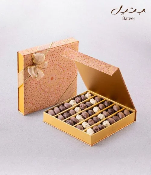 Rose Gold Box Medium Date Chocolate By Bateel 
