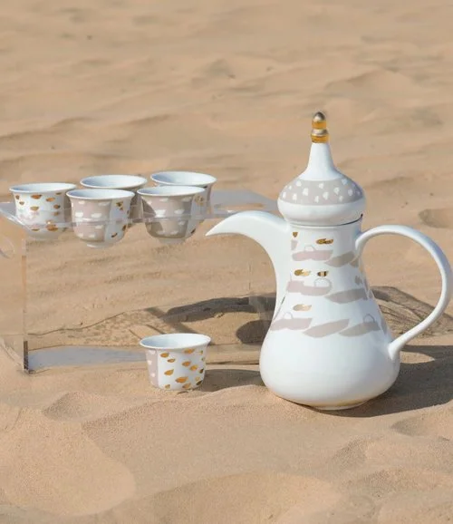 فنجانين قهوة عربية جود مع علبة للهدية