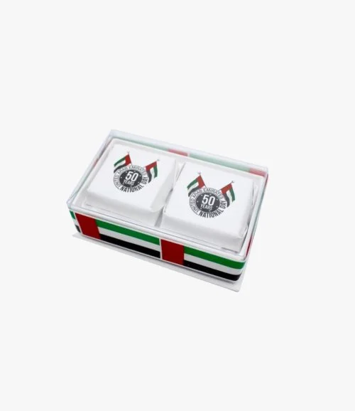 علم الإمارات مزدوج - صندوق هدايا اليوم الوطني 40 جرام - عبوة من 10 علب من لو شوكليتير