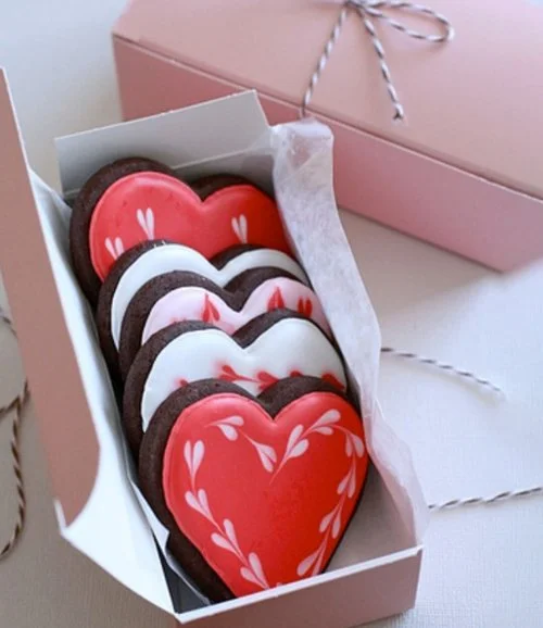 Heart-shaped Cookies 6 pcs