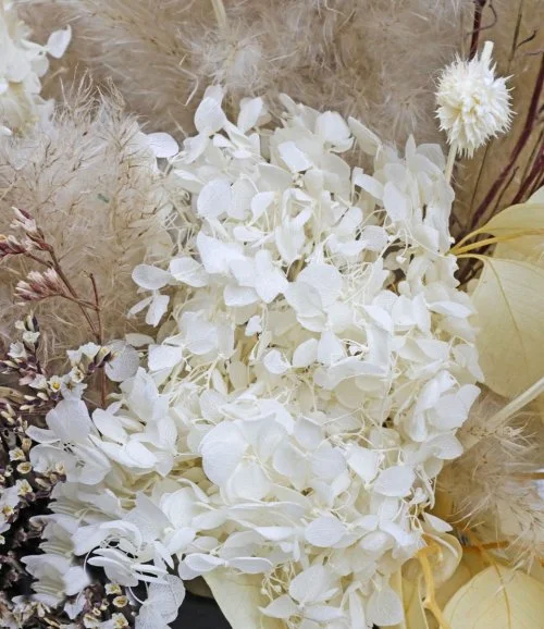 باقة زهور البجعة البيضاء 