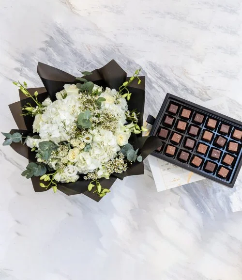 White Blossom Bouquet with Salted Caramels L by Anoosh