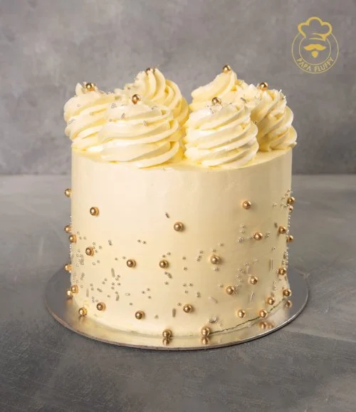 White Fabulous Cake By Papa Fluffy