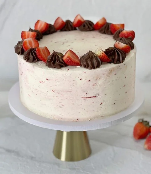 Choco-Vanilla Strawberry Cake by Joyful Treats