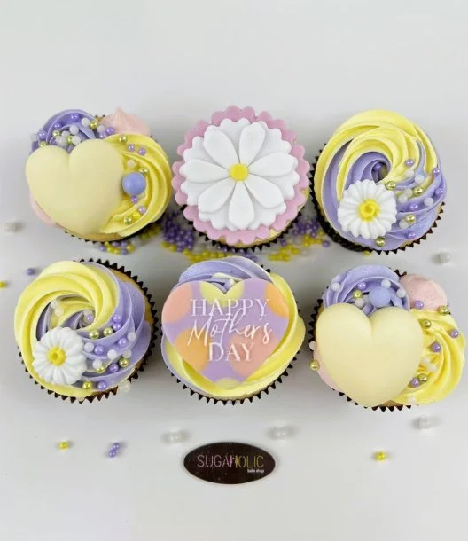 Floral & Heart Mother's Day Cupcakes by Sugaholic