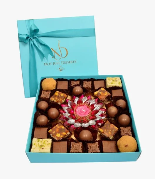 صندوق حلويات هندية وشوكولاتة بلجيكية من إن جي دي