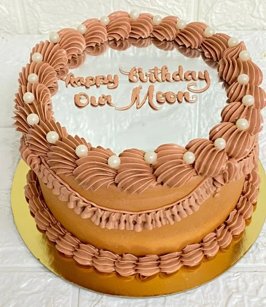 Mirror Cake by Celebrating Life Bakery