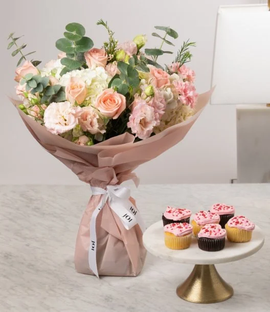 Pink Blossom Hearts Cupcakes & Flowers Gift Bundles