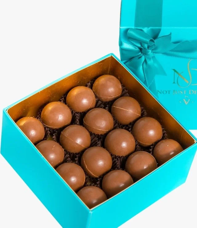 Box of Gourmet Chocolate (16 pcs)*