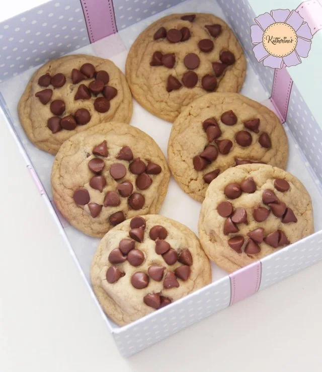 Chocolate Chip Cookies (14 pcs) by Katherine's 