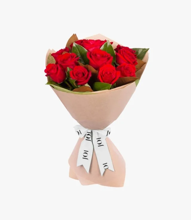 12 Roses Hand Bouquet*