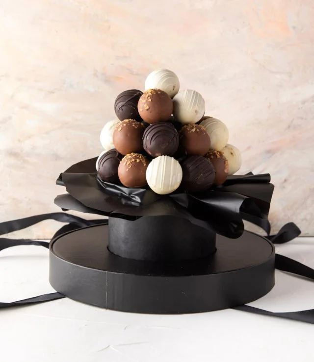 Assorted Cake Pops by NJD