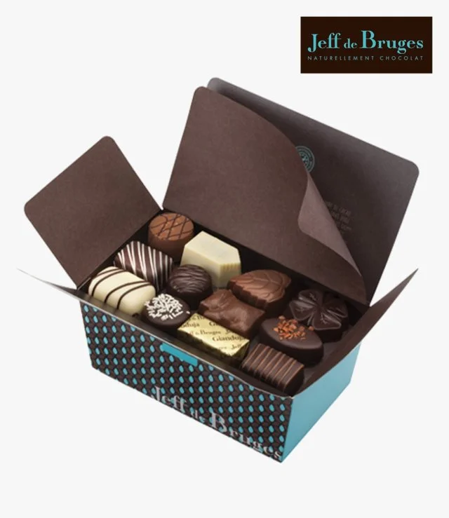 500g  Ballotin Chocolate Box By Jeff De Bruges