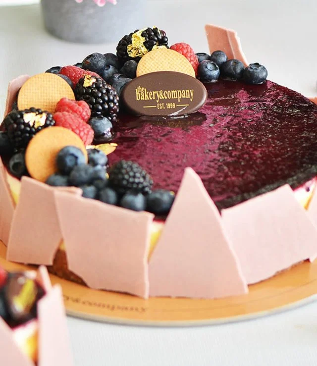 Bluebery Violet Cheesecake by Bakery & Company