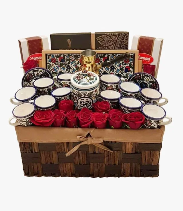 Coffee Time Basket with Roses 