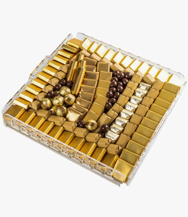 صينية شوكولاتة أكريليك مربعة ذهبية أنيقة من حازم شاهين ديلايتس