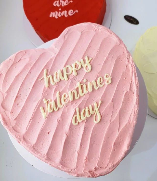 Happy Valentine's Day - Heart Cake by Sugaholic