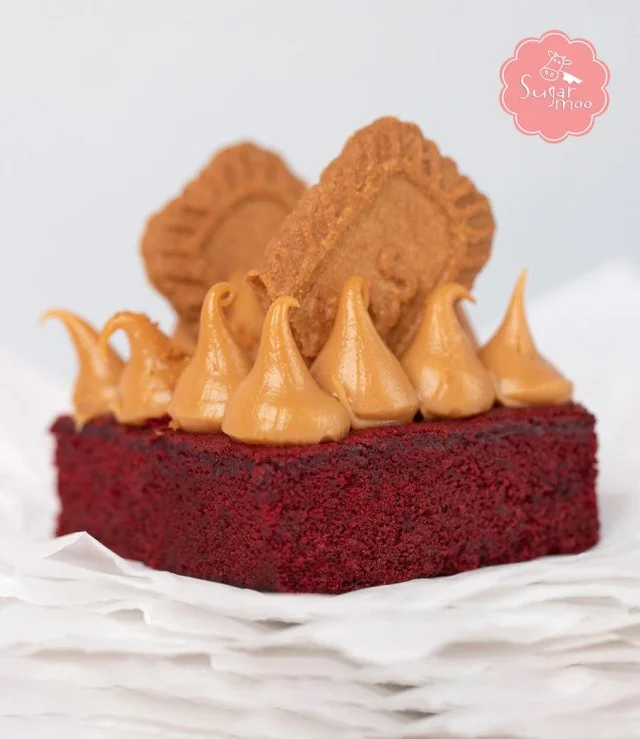 Set of 3 Lotus Red Velvet Brownies by SugarMoo Desserts 